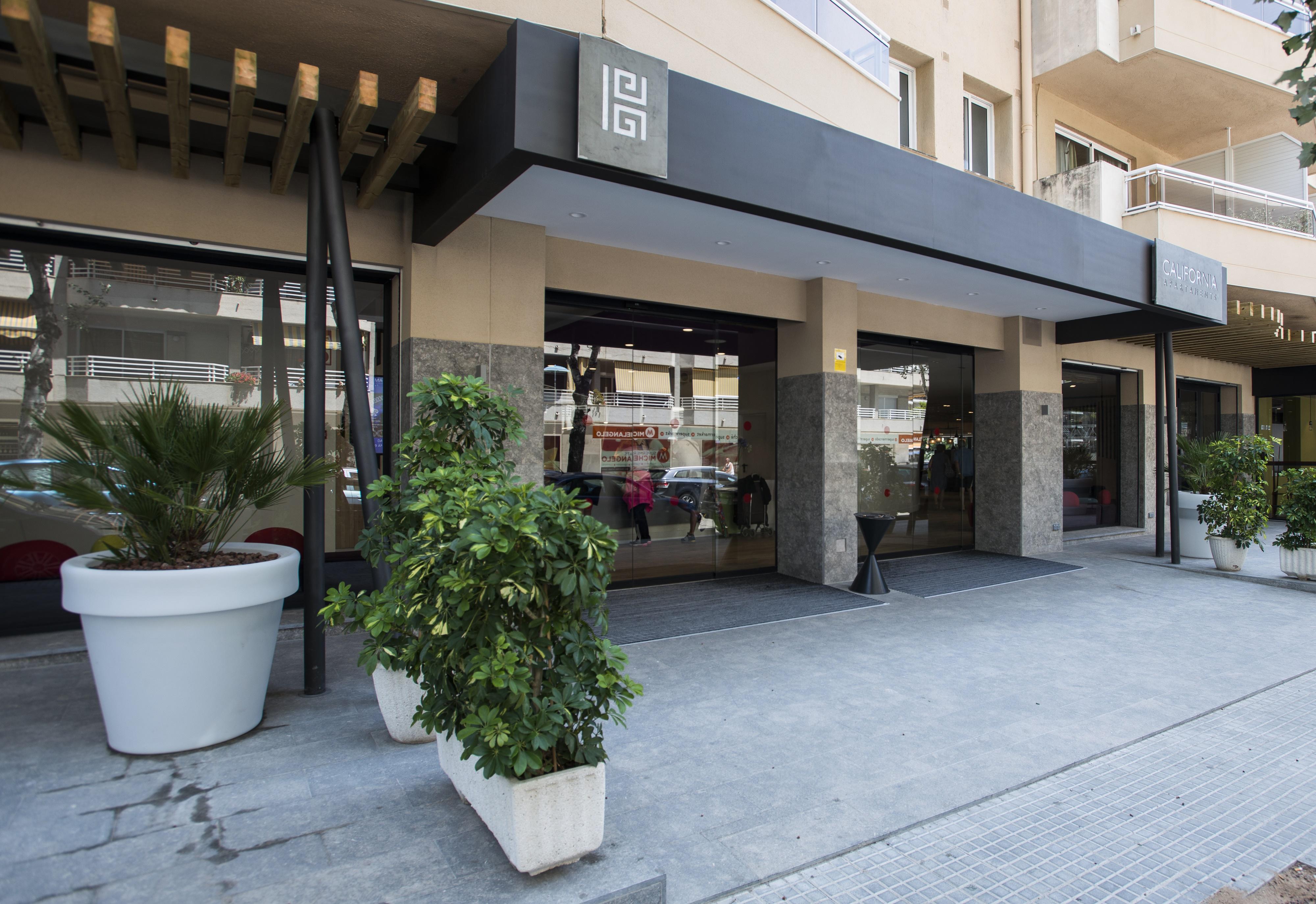 California Apartments Salou Luaran gambar